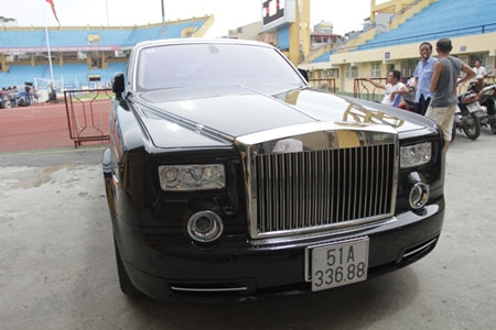Bóng lộn và vệ vệ, Phantom giống như một chiếc