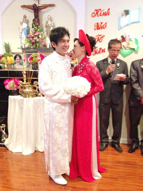 Tình cảm của Đan Trường và vợ có phải là diễn? | Đan Trường bị tống tiền, Anh Bo bị tống tiền, Đan Trường Thủy Tiên,  Đan Trường và vợ bị tống tiền, Tống tiền, Dan Truong, Fan nữ tống tiền Đan Trường